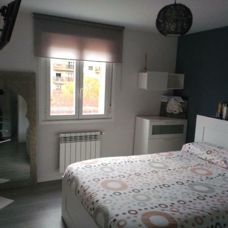 Apartamento Turistico Marcelo Celayeta At Cerca Del Centro Pamplona Dış mekan fotoğraf